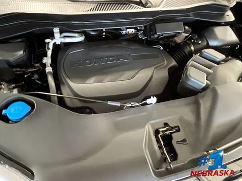 New 2026 Honda Ridgeline Black Edition image 11