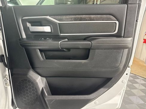 Used 2024 RAM 3500 Big Horn image 20