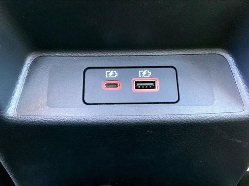 Used 2024 Nissan Altima 2.5 SV w/ SV Premium Package image 33