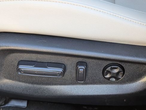 Used 2018 Honda Accord EX-L image 12