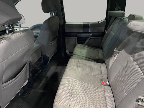 Used 2015 Ford F150 XLT image 14