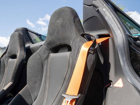 Used 2022 McLaren 720S Spider RWD image 26