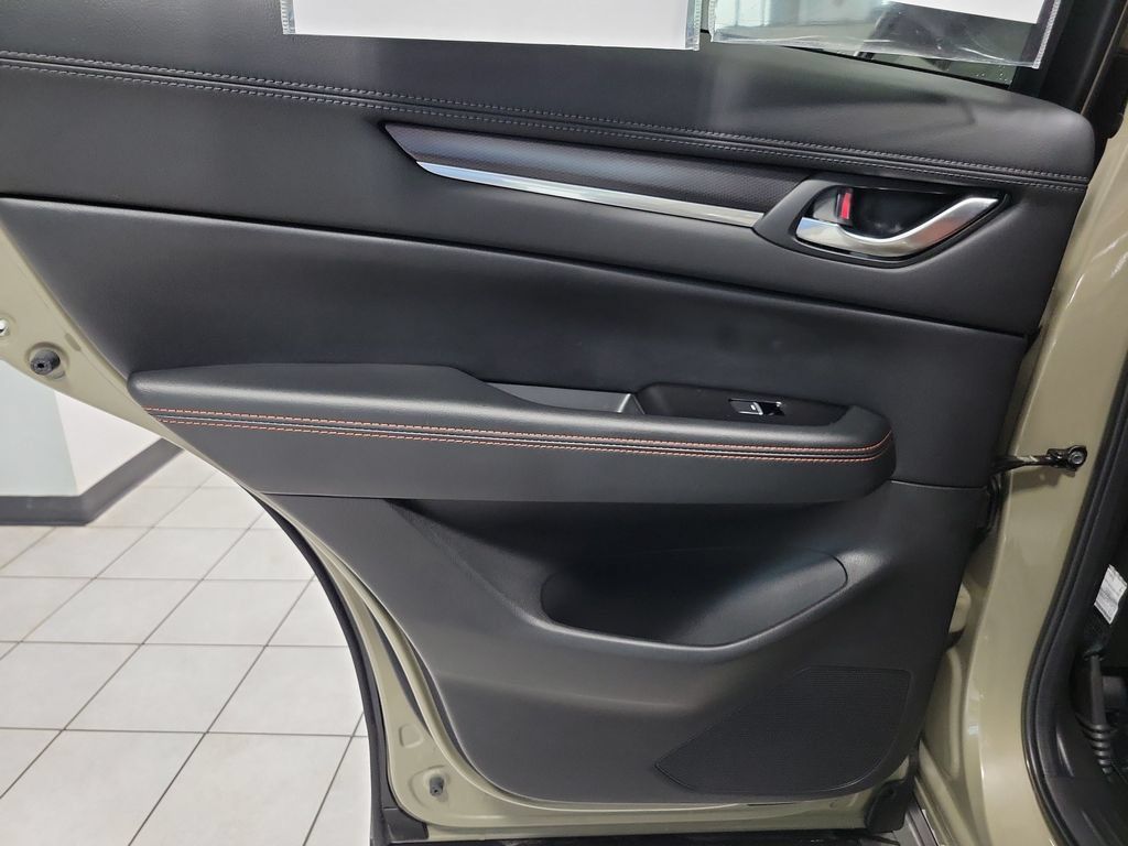 Used 2025 MAZDA CX-5 Carbon Edition AWD/4WD image 29