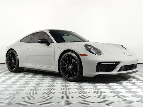 Used 2024 Porsche 911 Carrera RWD image 1