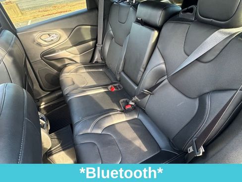 Used 2021 Jeep Cherokee Limited w/ Mopar Interior Package image 20