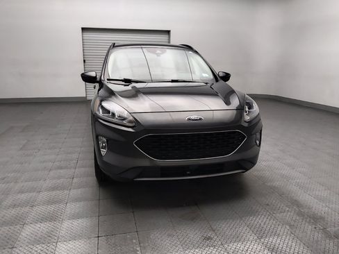 Used 2020 Ford Escape SEL image 14