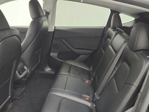 Used 2023 Tesla Model Y Long Range AWD/4WD image 25