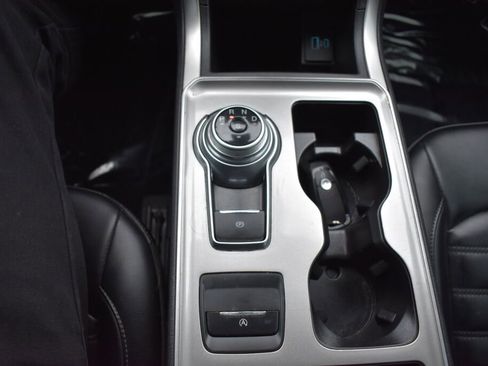 Used 2023 Ford Edge SEL image 22