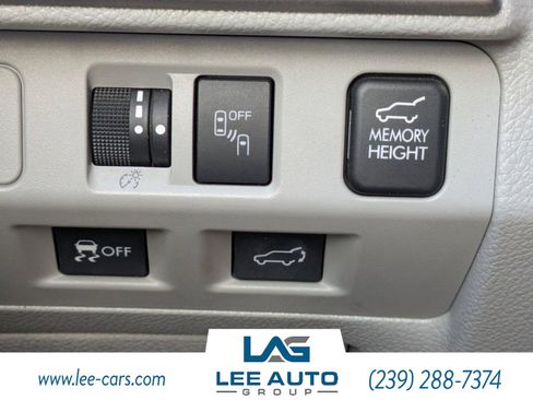 Used 2017 Subaru Forester 2.5i Limited image 22