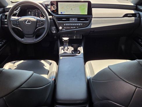 Certified 2025 Lexus ES 350 w/ Accessory Package (Z2) FWD image 12
