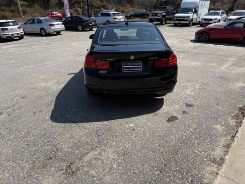 Used 2014 BMW 320i xDrive Sedan image 3