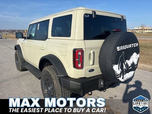 New 2025 Ford Bronco Outer Banks w/ Sasquatch Package image 7
