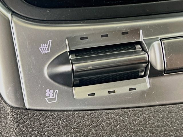 New 2027 Kia Carnival SX w/ Dark Edition Package FWD image 21