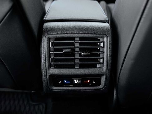 New 2026 Volkswagen Golf image 39