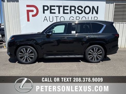 New 2026 Lexus LX 700h Luxury AWD/4WD image 7