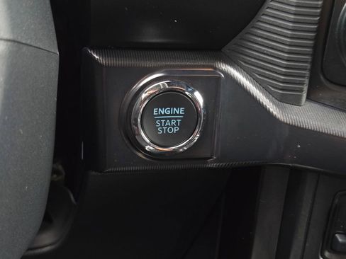 Used 2025 Ford F150 Raptor AWD/4WD image 26