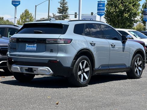 Used 2024 Honda Prologue Touring image 8