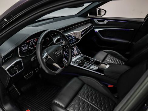 Used 2023 Audi RS 6 w/ Black Optic Package image 2