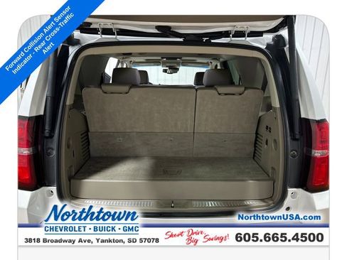 Used 2017 Chevrolet Tahoe LT w/ LT Signature Package AWD/4WD image 24