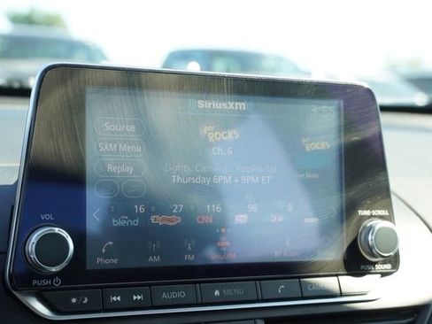 Used 2022 Nissan Altima 2.5 SV FWD image 23