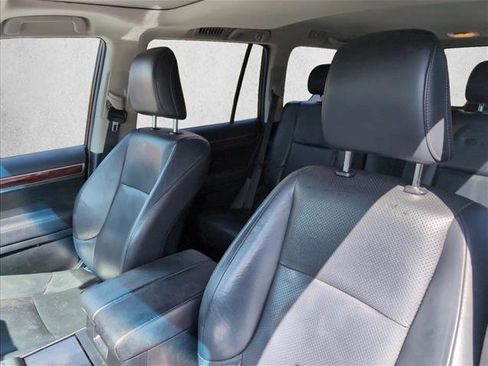Used 2010 Lexus GX 460 image 10