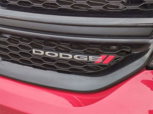 Used 2017 Dodge Journey Crossroad image 4