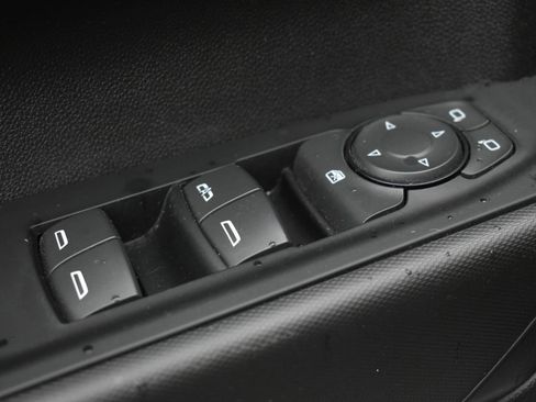 Used 2023 Chevrolet Silverado 1500 Custom Trail Boss image 12