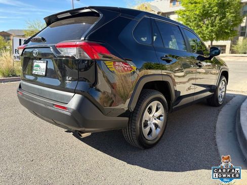 Used 2023 Toyota RAV4 LE image 9