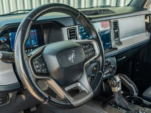Used 2022 Ford Bronco Outer Banks image 24