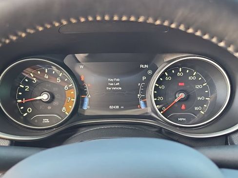 Used 2021 Jeep Compass Latitude w/ Driver Assistance Group FWD image 19