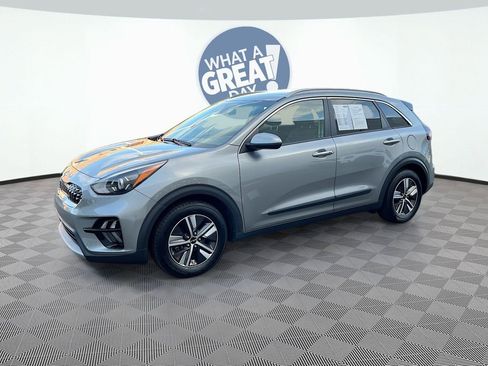 Certified 2022 Kia Niro LXS image 28