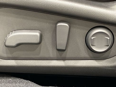New 2026 Subaru Outback Limited AWD/4WD image 12