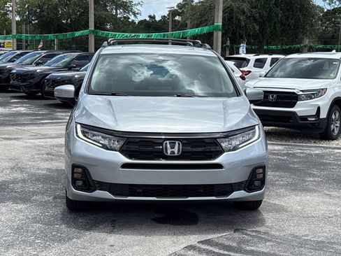 New 2026 Honda Odyssey Elite image 4