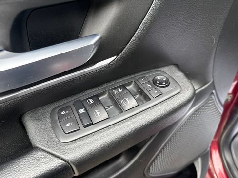 Used 2020 RAM 1500 Big Horn AWD/4WD image 8