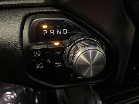 Used 2021 RAM 1500 Laramie w/ Sport Appearance Package image 19