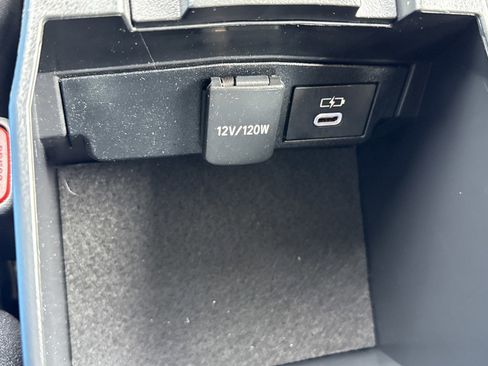 Used 2024 Toyota Corolla LE FWD image 27