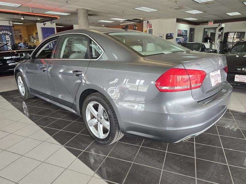 Used 2013 Volkswagen Passat TDI SE FWD image 6