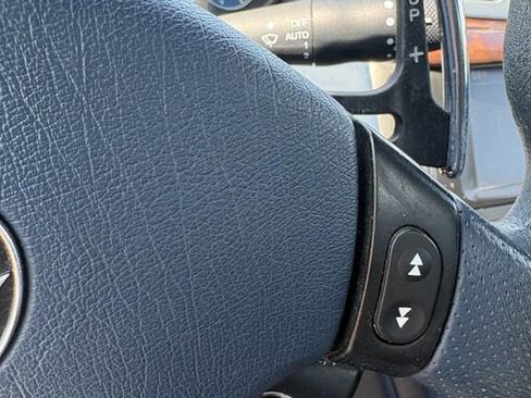 Used 2013 Maserati GranTurismo Convertible RWD image 25