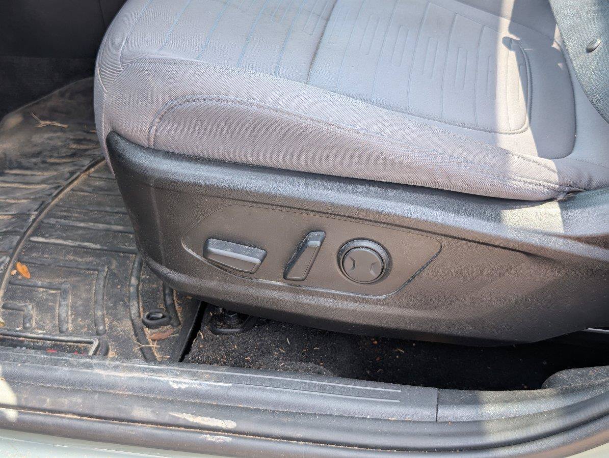 Used 2024 Hyundai Santa Cruz SEL w/ Activity Package FWD image 19