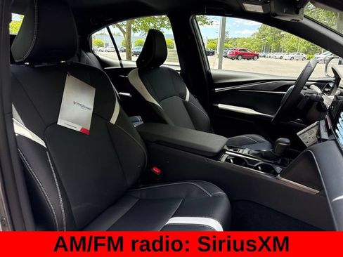 Used 2026 Toyota Camry SE w/ Convenience Package FWD image 24