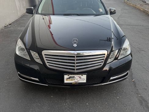 Used 2011 Mercedes-Benz E 350 4MATIC Sedan image 14