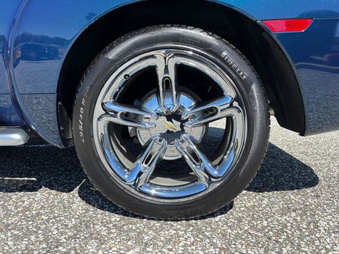 Used 2005 Chevrolet SSR LS w/ Preferred Equipment Group image 38