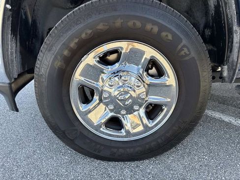 Used 2024 RAM 2500 Big Horn w/ Bed Utility Group image 33