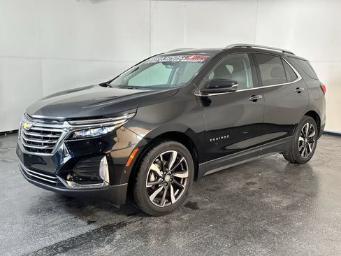 Used 2023 Chevrolet Equinox Premier FWD image 4
