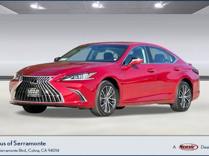 New 2025 Lexus ES 300h w/ Premium Package