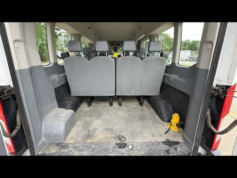 Used 2018 Ford Transit 350 XL RWD image 21