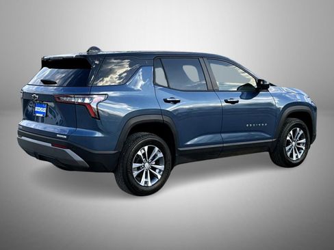 Used 2025 Chevrolet Equinox LT image 5