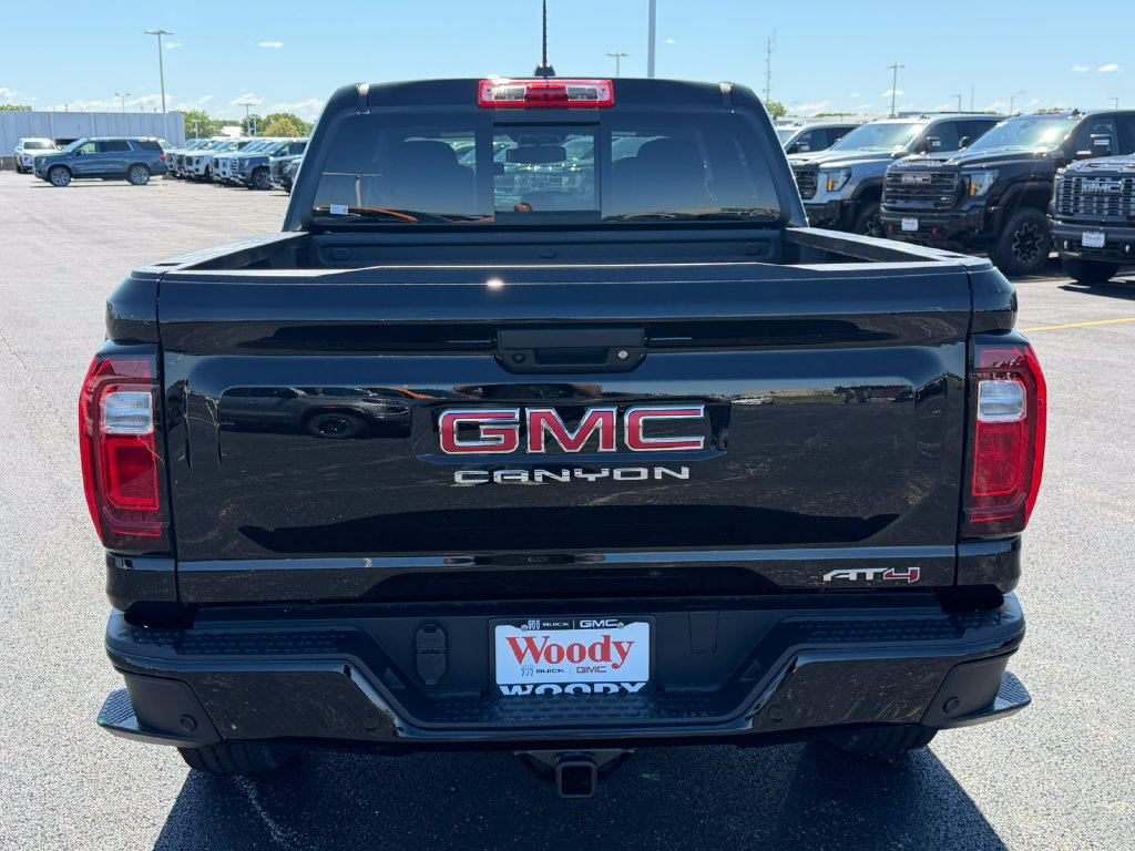 New 2026 GMC Canyon AT4 w/ Technology Plus Package AWD/4WD image 9