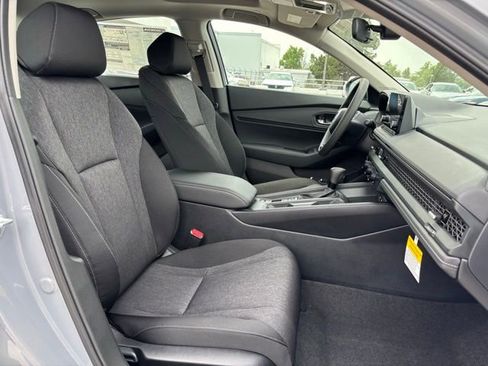 New 2025 Honda Accord SE image 10