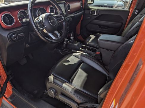 Used 2020 Jeep Gladiator Rubicon AWD/4WD image 10
